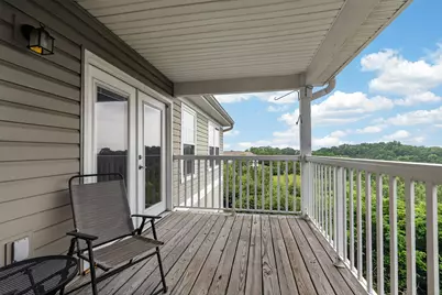588 Ivy Ridge Drive, Newport, KY 41076 - Photo 18