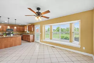 1153 Appomattox Dr, Florence, KY 41042 - Photo 4