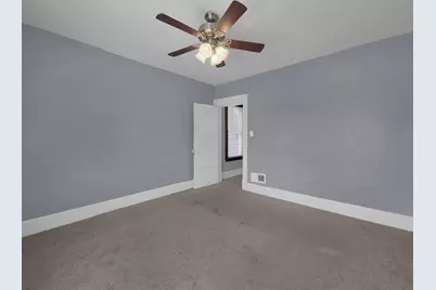 166 E 42nd Street, Latonia, KY 41015 - Photo 16