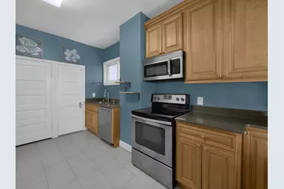 166 E 42nd Street, Latonia, KY 41015 - Photo 12