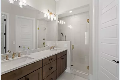 1077 Walburg Avenue, Villa Hills, KY 41017 - Photo 14