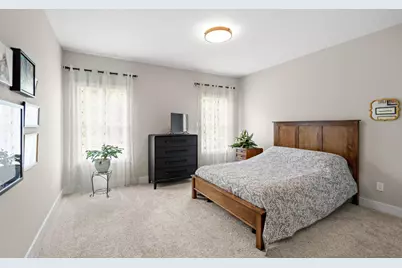 1077 Walburg Avenue, Villa Hills, KY 41017 - Photo 22
