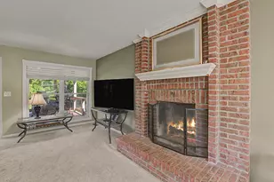 1887 Morningside Dr, Florence, KY 41042 - Photo 4