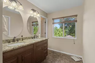 1887 Morningside Dr, Florence, KY 41042 - Photo 16
