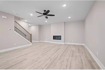 100 W 14th Street #B, Newport, KY 41071 - Photo 10