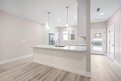 100 W 14th Street #B, Newport, KY 41071 - Photo 4