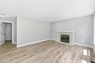 909 Surfridge Dr, Hebron, KY 41048 - Photo 6