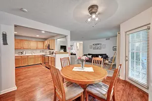 188 Langshire Ct, Florence, KY 41042 - Photo 6