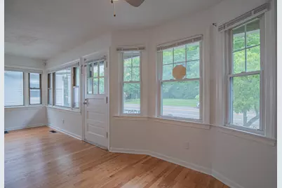 2883 Madison Avenue, Latonia, KY 41015 - Photo 4