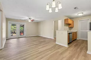 551 Napa Valley Ln, Crestview Hills, KY 41017 - Photo 2