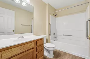 551 Napa Valley Ln, Crestview Hills, KY 41017 - Photo 14