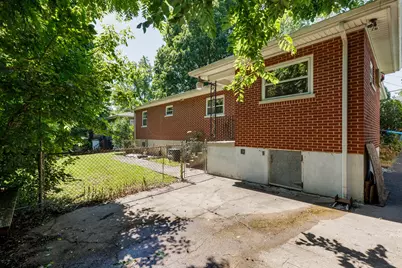 10 Faye Drive, Latonia, KY 41015 - Photo 32