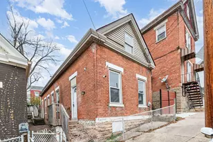 921 Worth St, Covington, KY 41011 - Photo 2