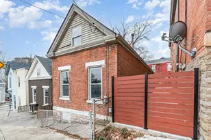 921 Worth St, Covington, KY 41011 - Photo 1