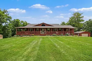 302 Bullock Pen Dr, Crittenden, KY 41030 - Photo 1