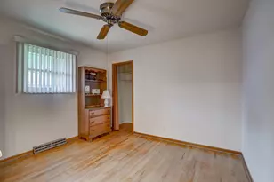 44 E 43rd St, Latonia, KY 41015 - Photo 16