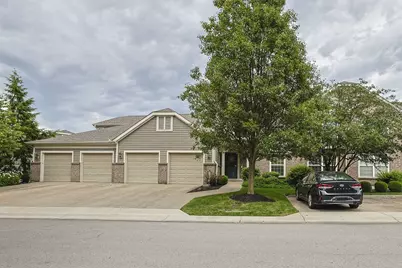 2115 Clareglen Drive #302, Crescent Springs, KY 41017 - Photo 2