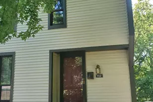 912 Ravine Dr, Villa Hills, KY 41017 - Photo 2