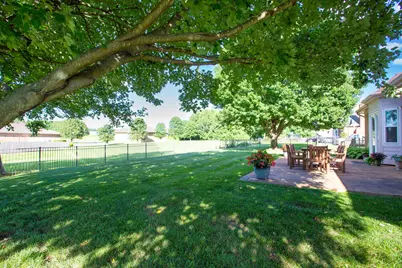 2560 Teaberry Court, Burlington, KY 41005 - Photo 32