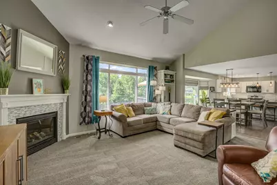 2021 Aristocrat Boulevard, Independence, KY 41051 - Photo 4