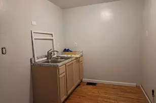 353 Bond St, Covington, KY 41016 - Photo 6