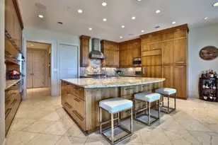 400 Riverboat Row, Newport, KY 41071 - Photo 14