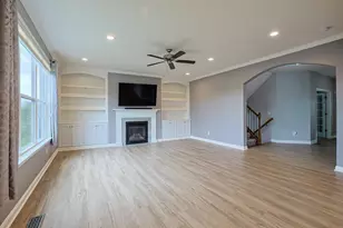 9350 Westfield Ln, Union, KY 41091 - Photo 8