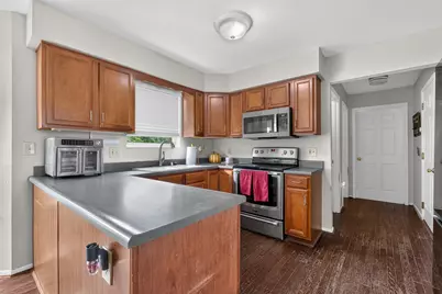 7501 Roxbury Court, Florence, KY 41042 - Photo 6