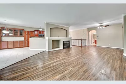 363 Riverbend Drive, Covington, KY 41016 - Photo 2