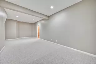 363 Riverbend Dr, Covington, KY 41016 - Photo 26