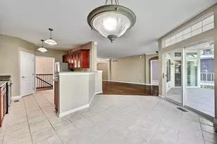 363 Riverbend Dr, Covington, KY 41016 - Photo 8