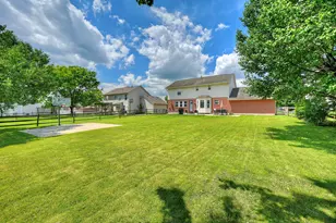 2061 Bluestem Dr, Burlington, KY 41005 - Photo 30