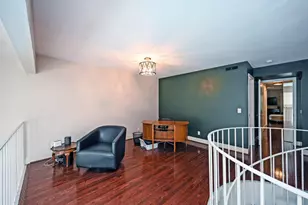 210 E 2nd St, Covington, KY 41011 - Photo 26
