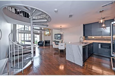 210 E 2nd Street #B, Covington, KY 41011 - Photo 8