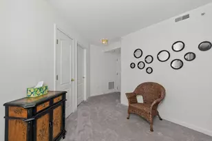 1632 Ashley Ct, Florence, KY 41042 - Photo 8