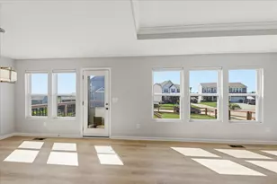 1376 Meadowcrest Cir, Independence, KY 41051 - Photo 16
