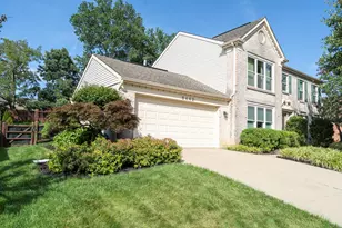 8442 Woodcreek Dr, Florence, KY 41042 - Photo 1