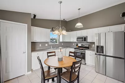 2202 Summerlin Street, Covington, KY 41017 - Photo 6