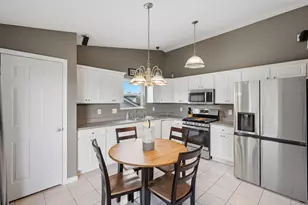 2202 Summerlin St, Covington, KY 41017 - Photo 6