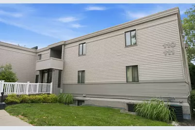 111 Winding Way #D, Covington, KY 41011 - Photo 1