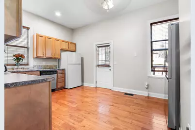 934 Hamlet Street, Newport, KY 41071 - Photo 8