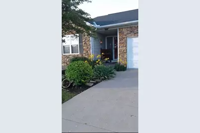 8484 Watersedge Drive, Florence, KY 41042 - Photo 2