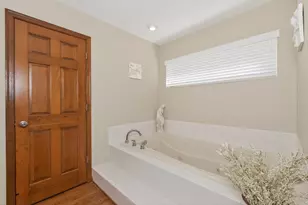 2177 Treetop Ln, Hebron, KY 41048 - Photo 16