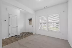 1375 Meadowcrest Cir, Independence, KY 41051 - Photo 4
