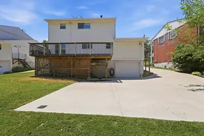 404 Caldwell Drive, Elsmere, KY 41018 - Photo 8
