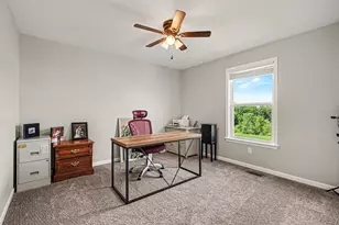 2423 Treetop Ln, Hebron, KY 41048 - Photo 20