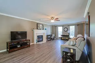 10420 Blacksmith Pl, Florence, KY 41042 - Photo 8