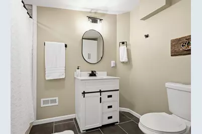 326 W 9th Street, Newport, KY 41071 - Photo 28