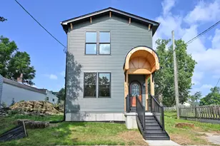 1217 Russell St, Covington, KY 41011 - Photo 2