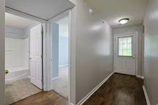1878 Mimosa Trail, Florence, KY 41042 - Photo 4